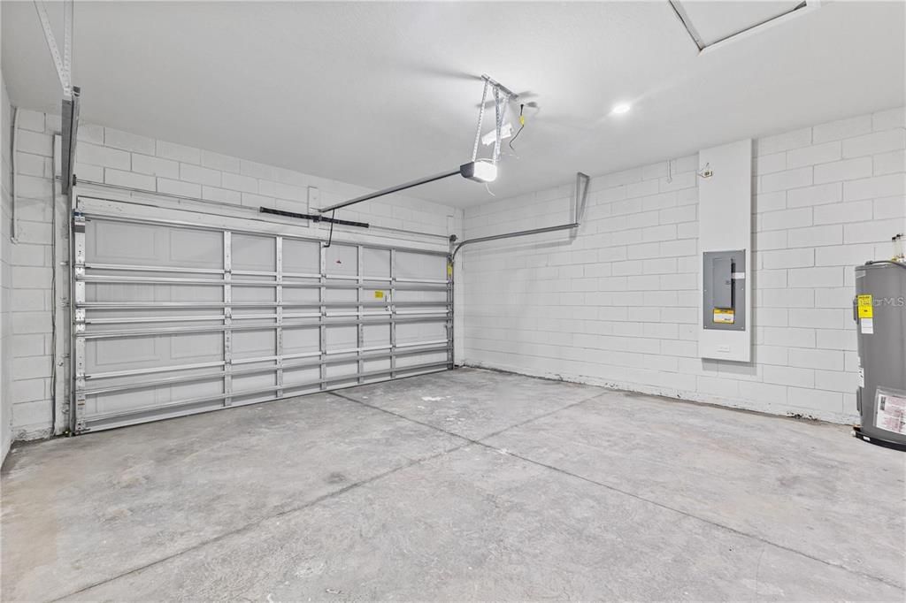 For Sale: $290,000 (4 beds, 2 baths, 1765 Square Feet)