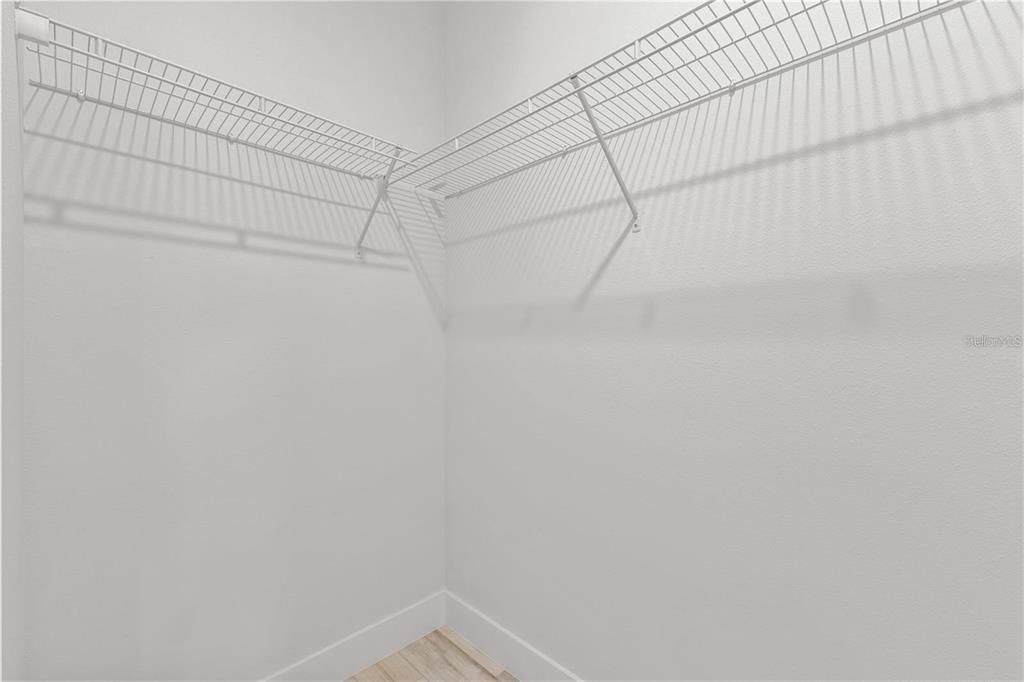 For Sale: $290,000 (4 beds, 2 baths, 1765 Square Feet)