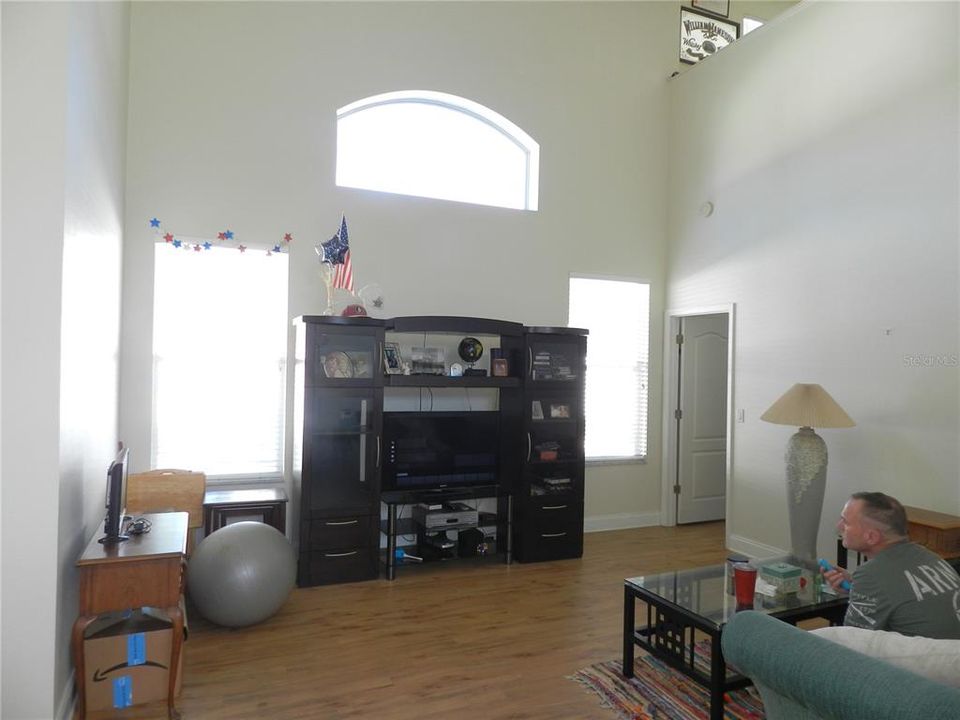 For Sale: $649,000 (4 beds, 2 baths, 1890 Square Feet)