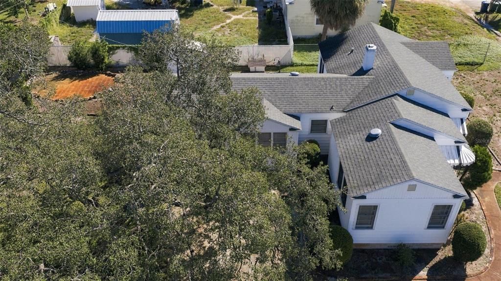 待售: $425,000 (0.24 acres)