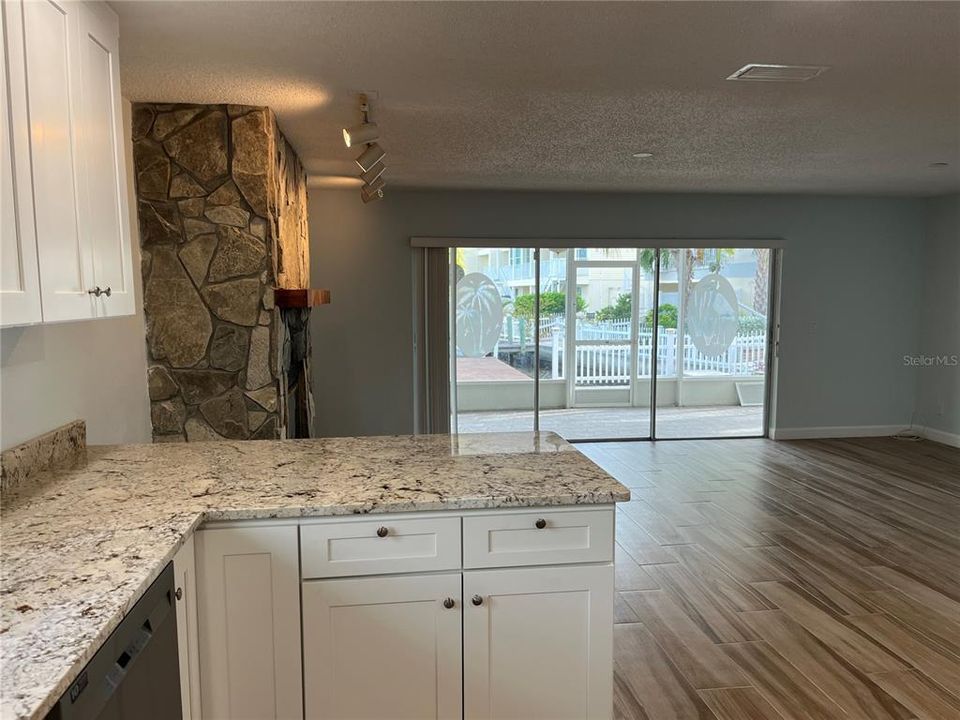 For Sale: $929,000 (3 beds, 2 baths, 1842 Square Feet)