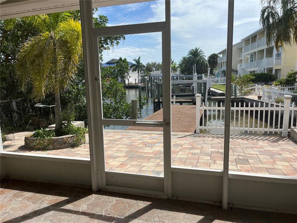 For Sale: $929,000 (3 beds, 2 baths, 1842 Square Feet)
