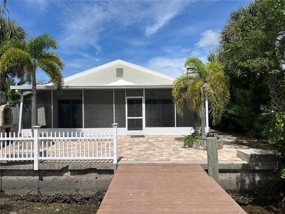 For Sale: $929,000 (3 beds, 2 baths, 1842 Square Feet)