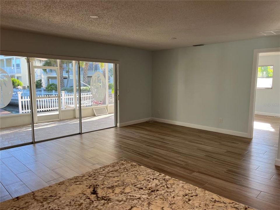 For Sale: $929,000 (3 beds, 2 baths, 1842 Square Feet)
