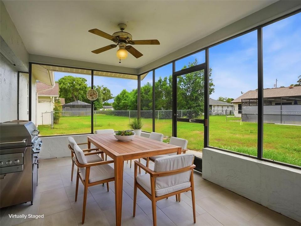 En Venta: $234,900 (2 camas, 2 baños, 1382 Pies cuadrados)