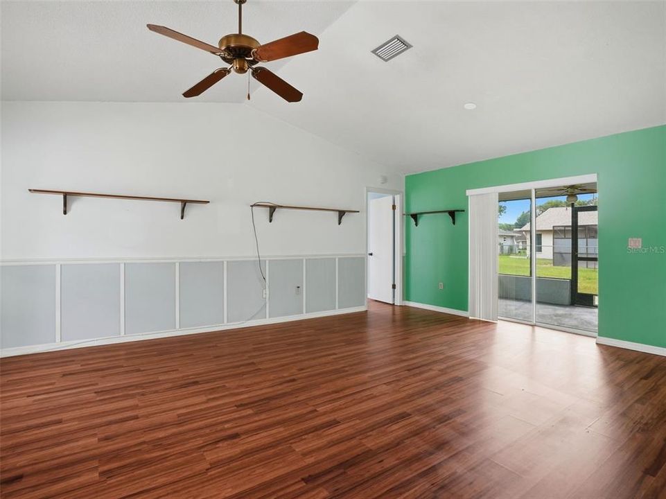 En Venta: $234,900 (2 camas, 2 baños, 1382 Pies cuadrados)