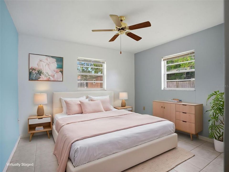 En Venta: $234,900 (2 camas, 2 baños, 1382 Pies cuadrados)