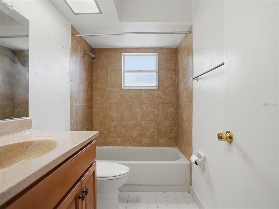 En Venta: $234,900 (2 camas, 2 baños, 1382 Pies cuadrados)