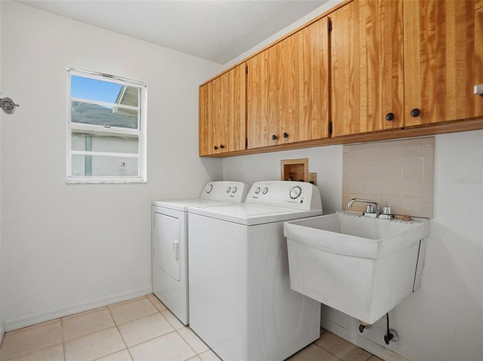 En Venta: $234,900 (2 camas, 2 baños, 1382 Pies cuadrados)