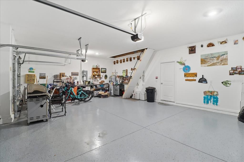 En Venta: $360,000 (4 camas, 2 baños, 2293 Pies cuadrados)