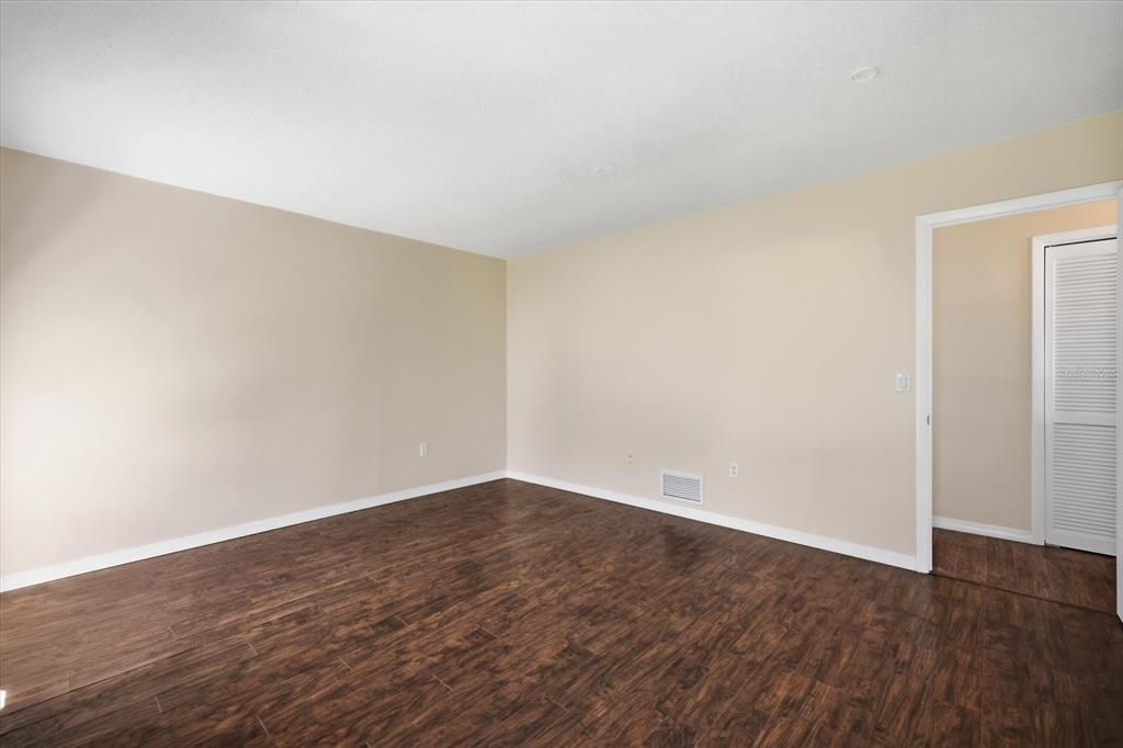 En Venta: $365,000 (2 camas, 2 baños, 1530 Pies cuadrados)