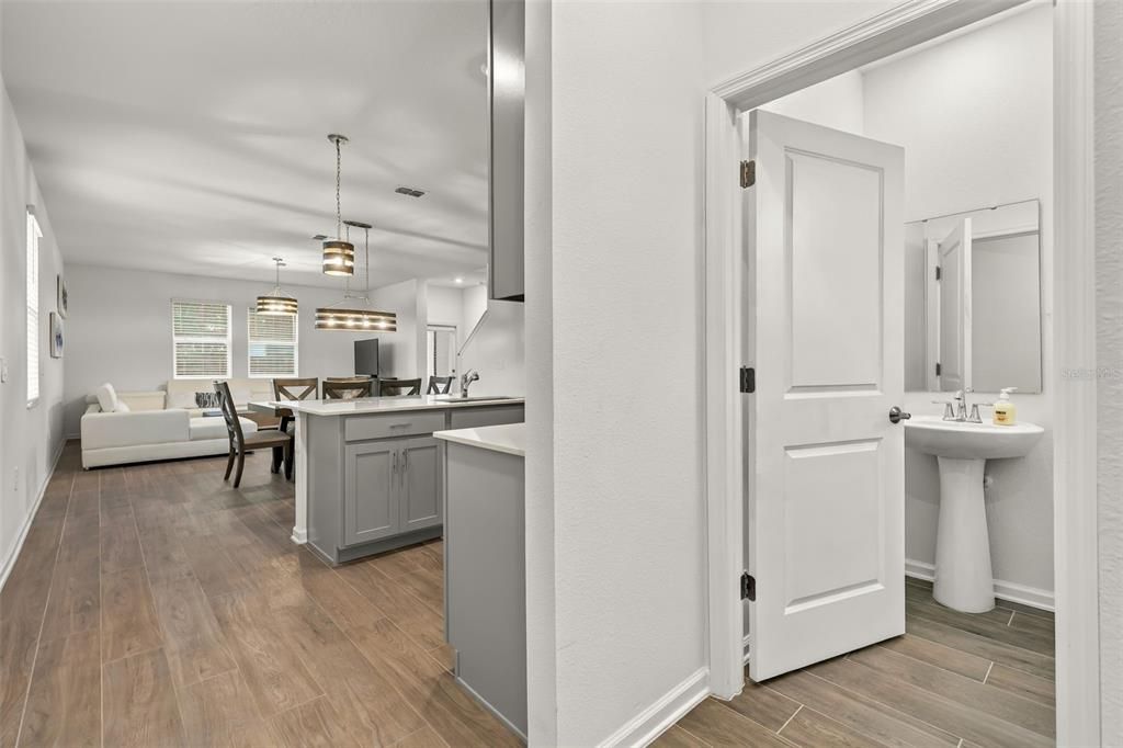 На продажу: $399,000 (3 спален, 2 ванн, 1802 Квадратных фут)