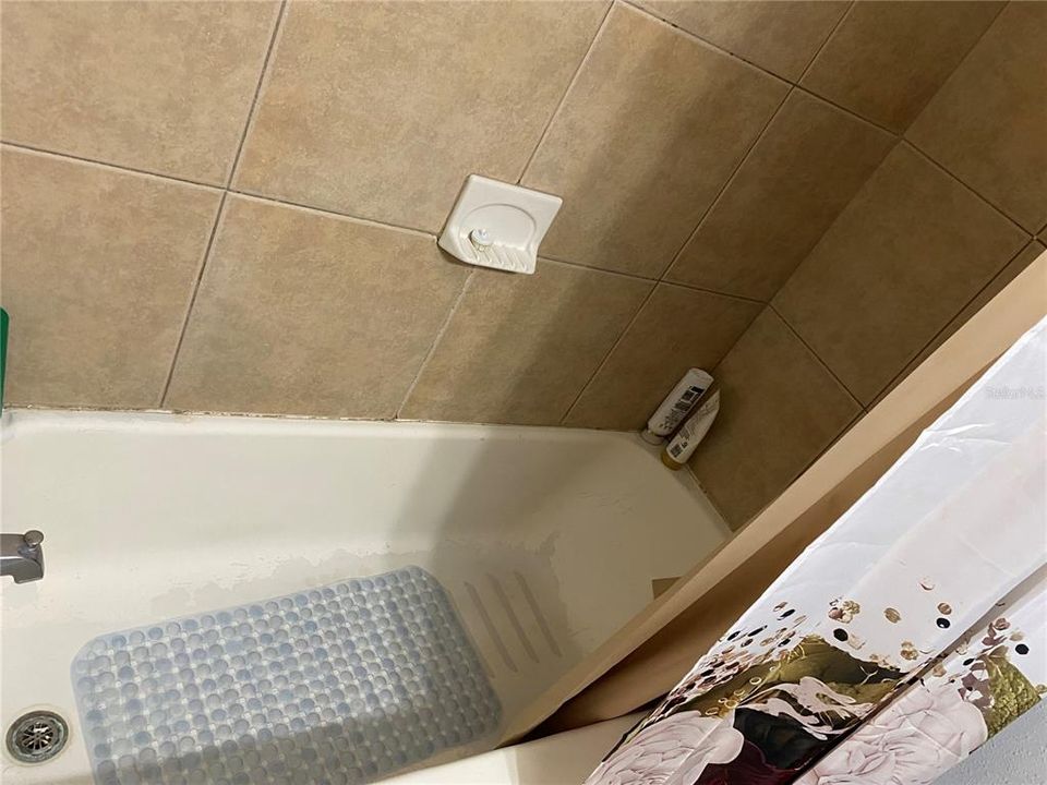 En Venta: $110,000 (2 camas, 1 baños, 960 Pies cuadrados)