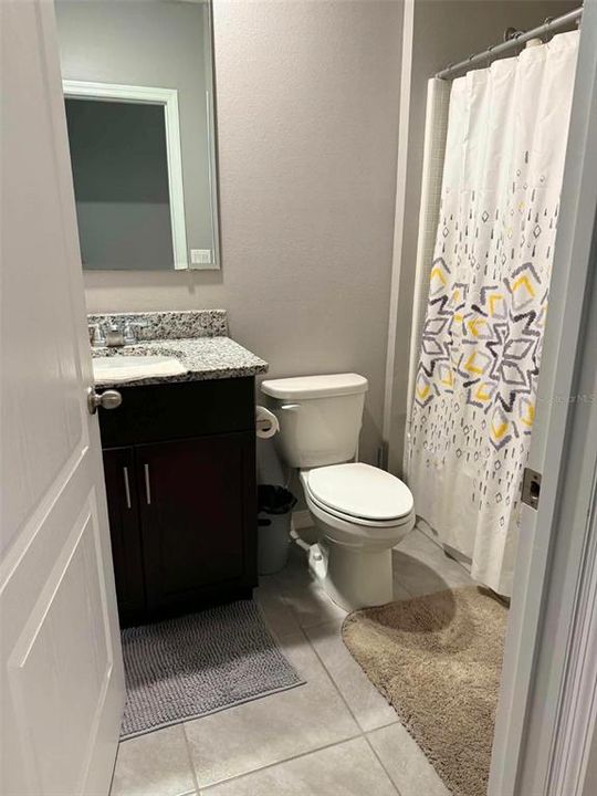 En Venta: $215,000 (3 camas, 2 baños, 1624 Pies cuadrados)