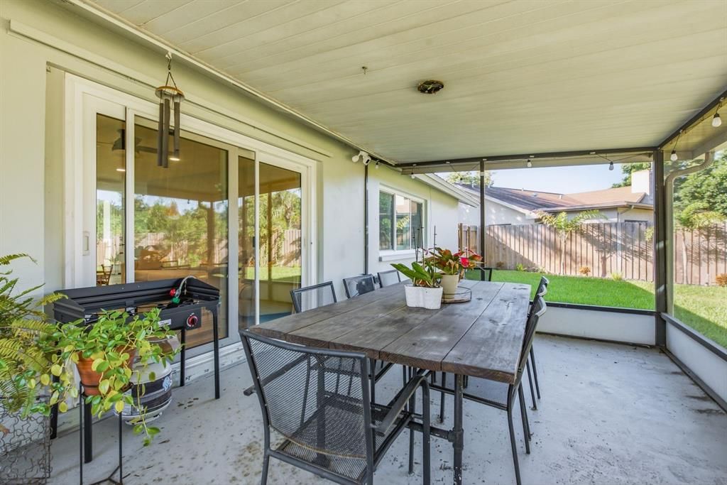 For Sale: $499,000 (3 beds, 2 baths, 1648 Square Feet)