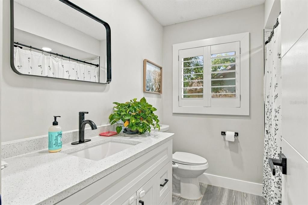 For Sale: $499,000 (3 beds, 2 baths, 1648 Square Feet)