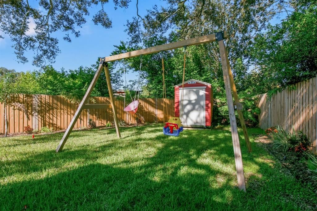 For Sale: $499,000 (3 beds, 2 baths, 1648 Square Feet)