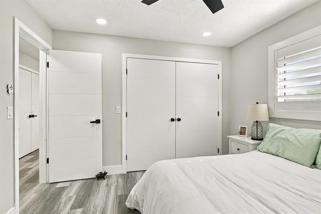 For Sale: $499,000 (3 beds, 2 baths, 1648 Square Feet)