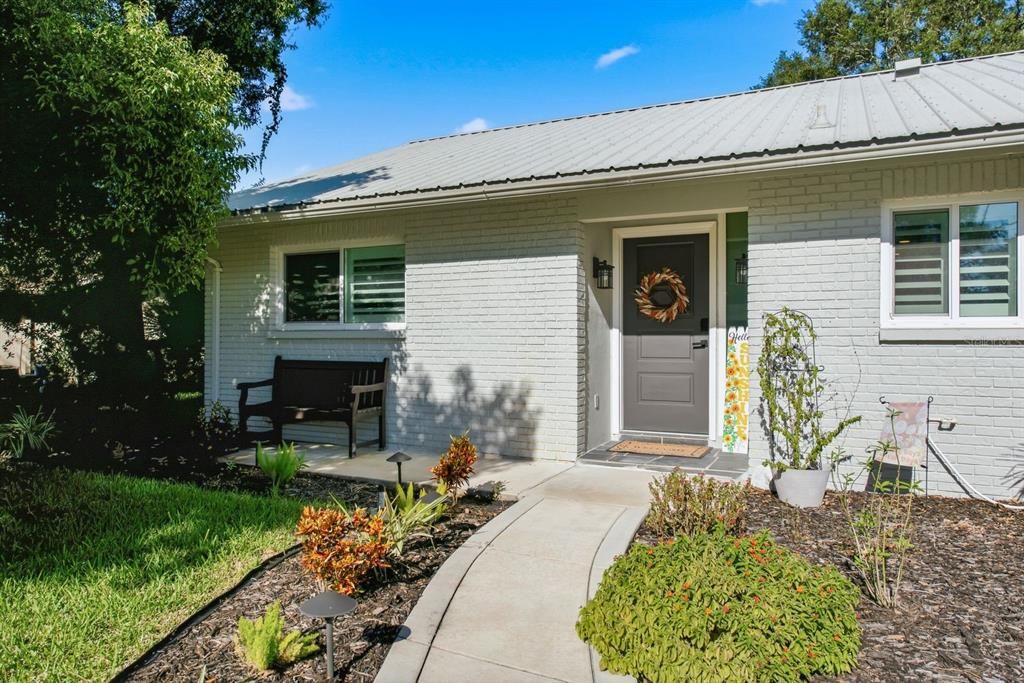 For Sale: $499,000 (3 beds, 2 baths, 1648 Square Feet)