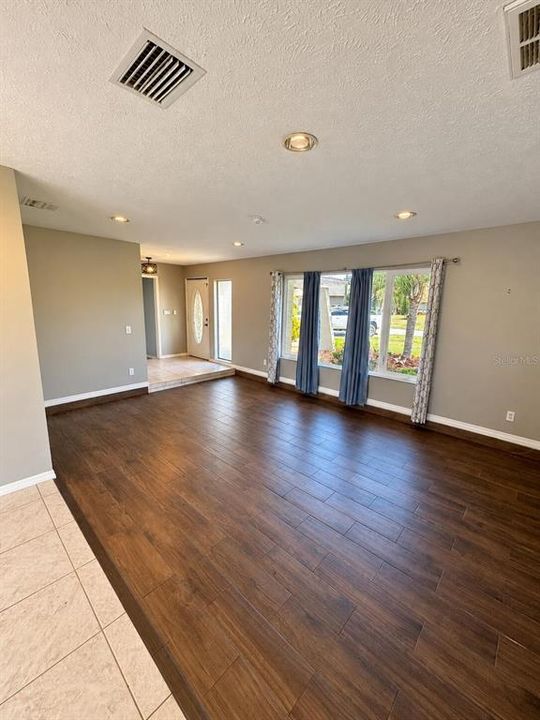 For Sale: $239,000 (4 beds, 2 baths, 2176 Square Feet)