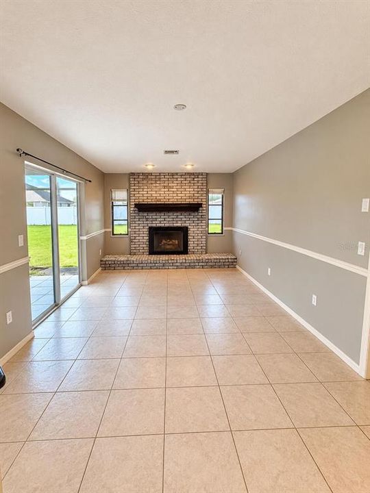 For Sale: $239,000 (4 beds, 2 baths, 2176 Square Feet)