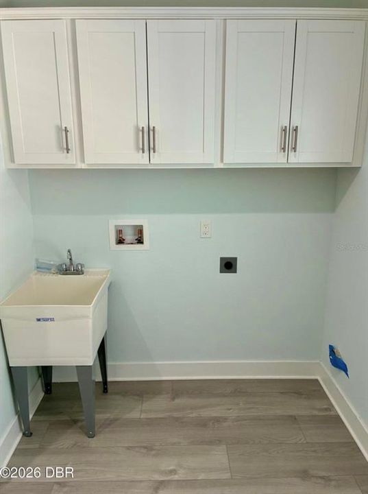 For Sale: $499,000 (3 beds, 2 baths, 2192 Square Feet)