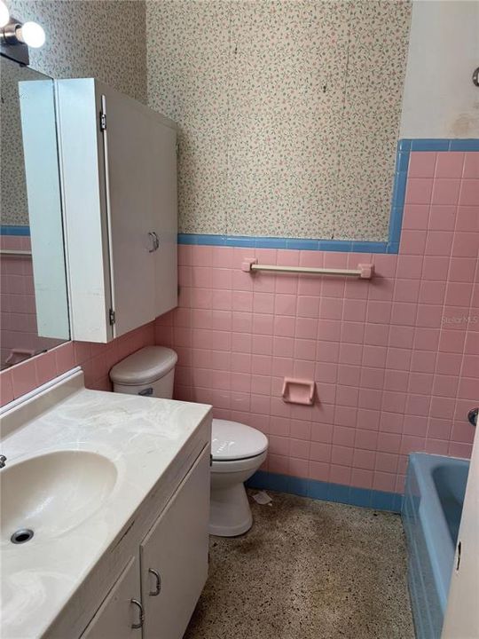 На продажу: $450,000 (3 спален, 2 ванн, 1346 Квадратных фут)