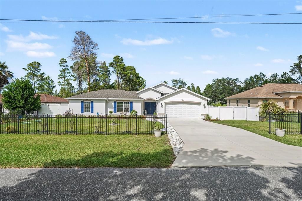На продажу: $550,000 (3 спален, 3 ванн, 2135 Квадратных фут)