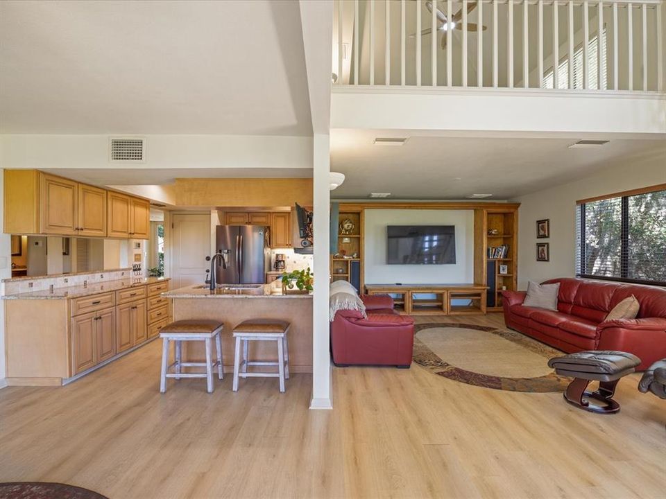 For Sale: $559,900 (3 beds, 2 baths, 2422 Square Feet)