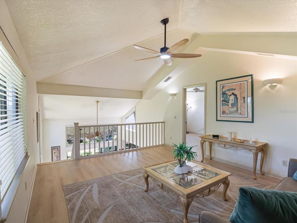 For Sale: $559,900 (3 beds, 2 baths, 2422 Square Feet)