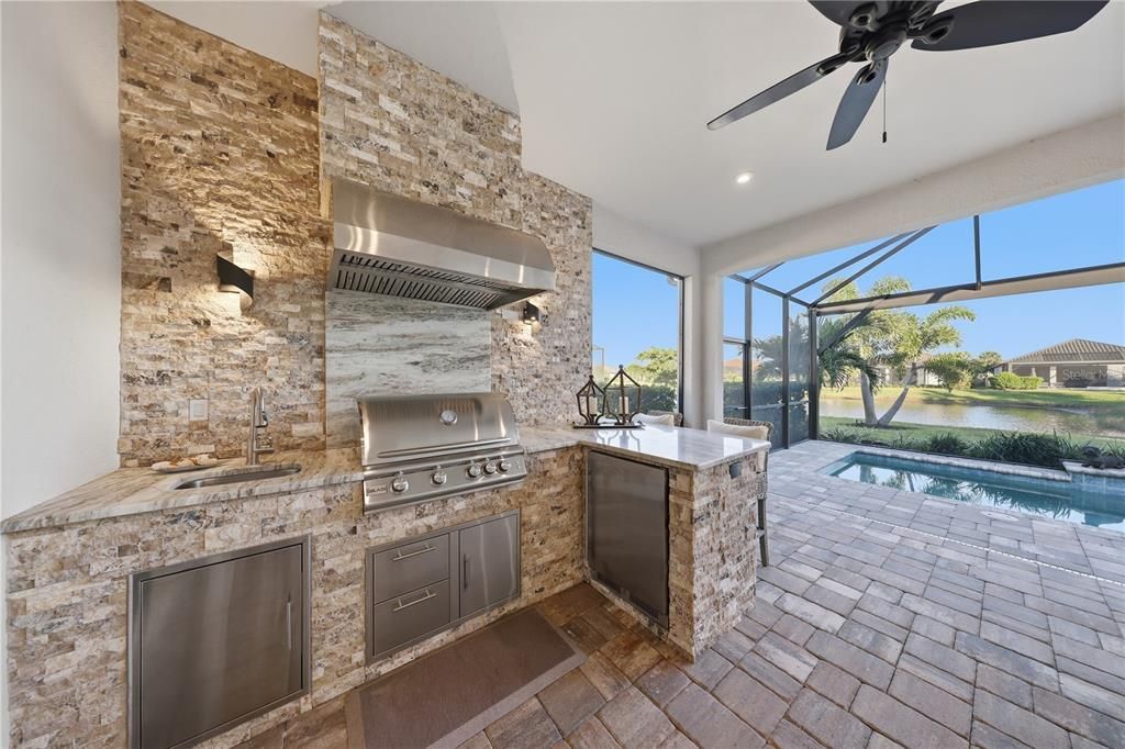En Venta: $999,999 (4 camas, 3 baños, 2536 Pies cuadrados)
