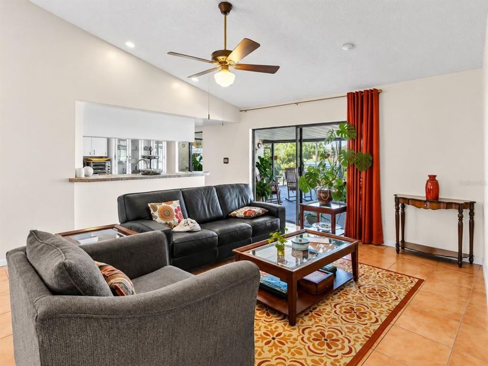 For Sale: $519,000 (4 beds, 2 baths, 2180 Square Feet)