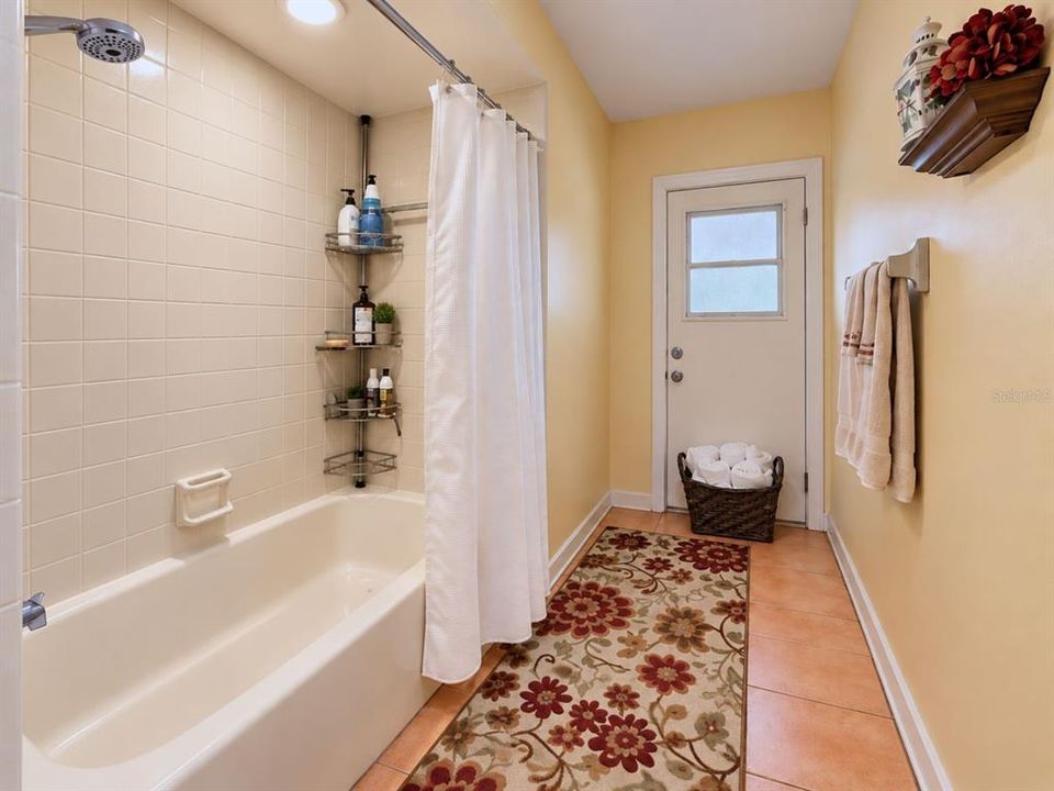 For Sale: $519,000 (4 beds, 2 baths, 2180 Square Feet)