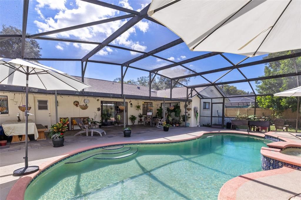 For Sale: $519,000 (4 beds, 2 baths, 2180 Square Feet)