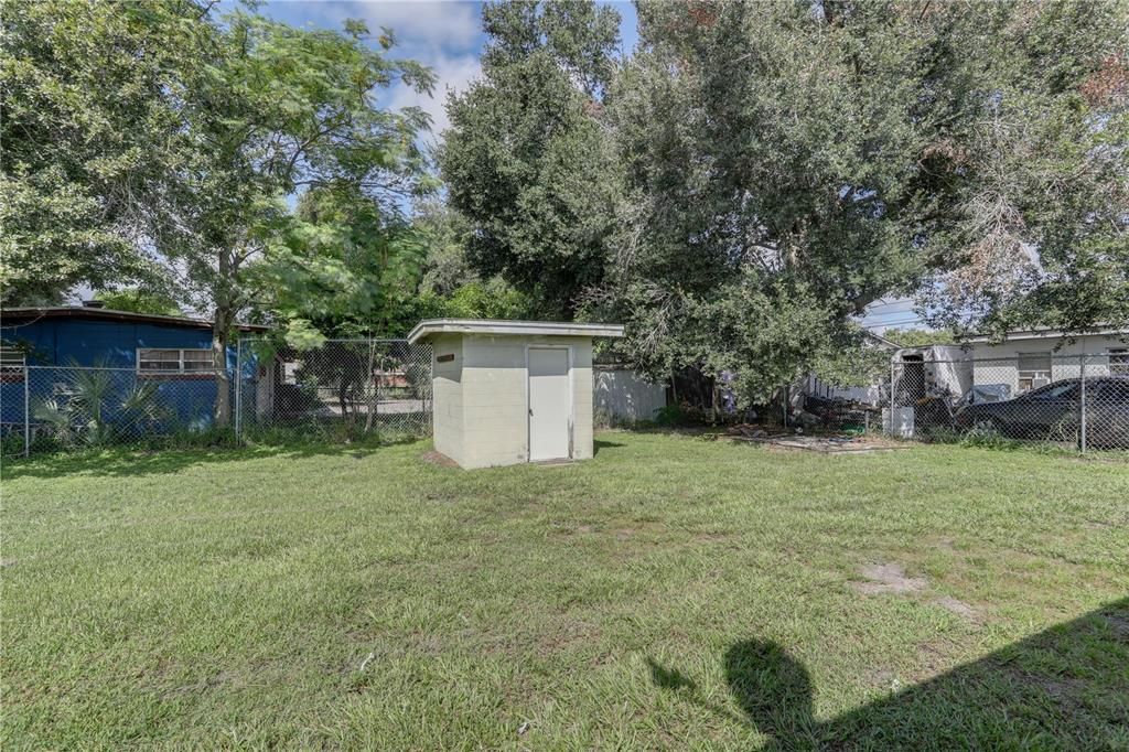 En Venta: $375,000 (4 camas, 0 baños, 1400 Pies cuadrados)