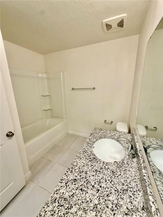 For Sale: $329,900 (4 beds, 2 baths, 1983 Square Feet)