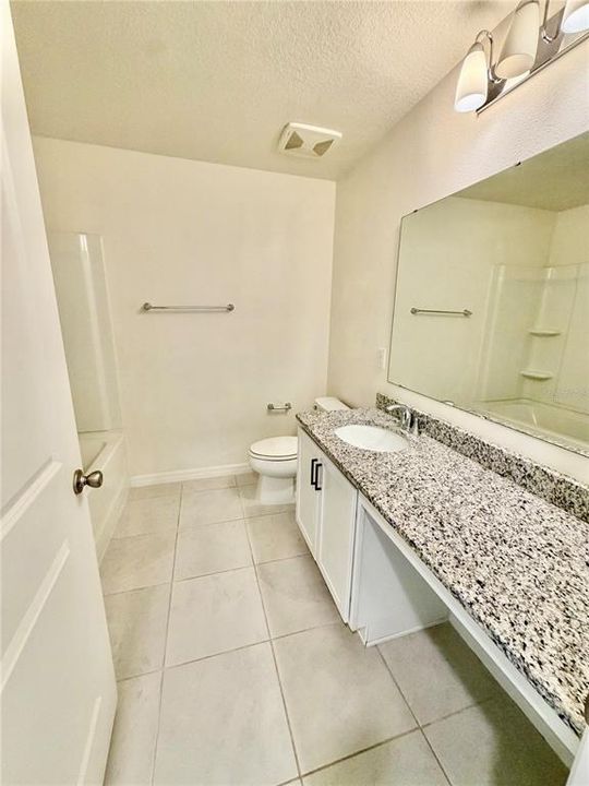 For Sale: $329,900 (4 beds, 2 baths, 1983 Square Feet)