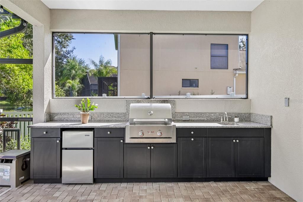 En Venta: $925,000 (4 camas, 3 baños, 2769 Pies cuadrados)