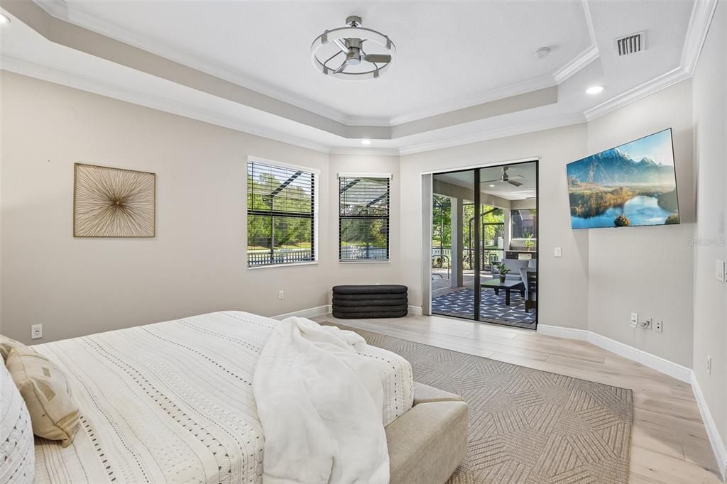 En Venta: $925,000 (4 camas, 3 baños, 2769 Pies cuadrados)