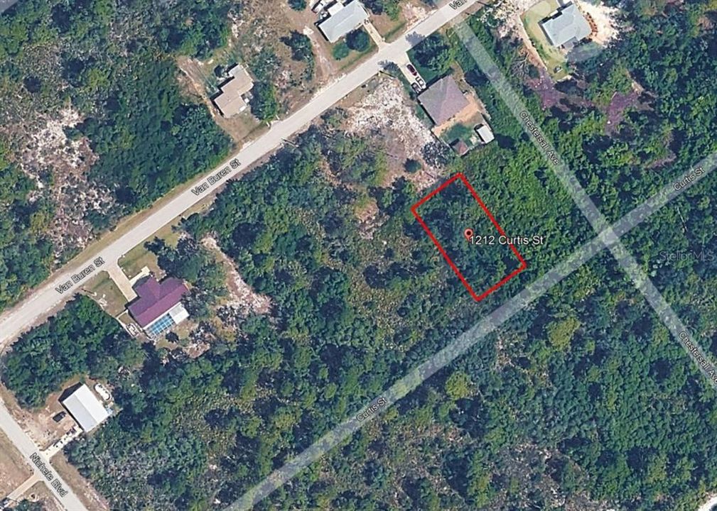 待售: $5,000 (0.27 acres)