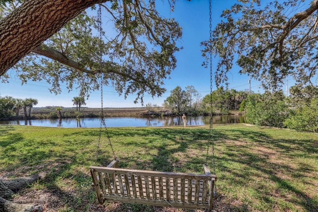 For Sale: $695,000 (0.97 acres)