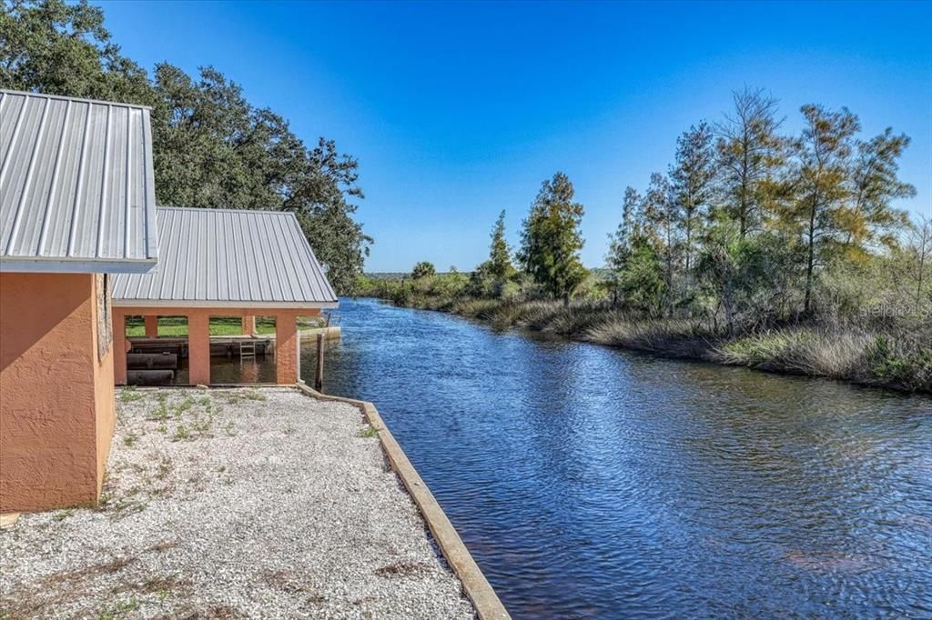 For Sale: $695,000 (0.97 acres)