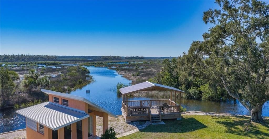 For Sale: $695,000 (0.97 acres)