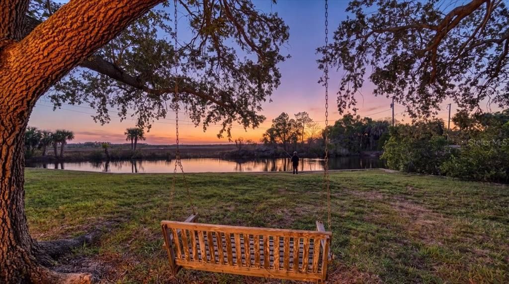 For Sale: $695,000 (0.97 acres)