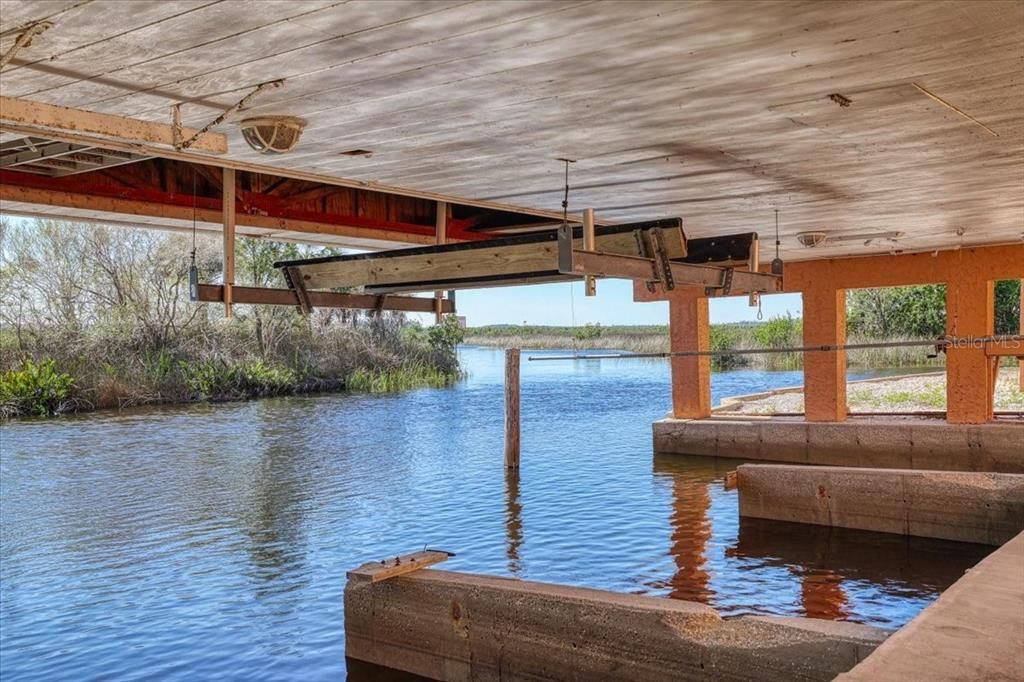 For Sale: $695,000 (0.97 acres)