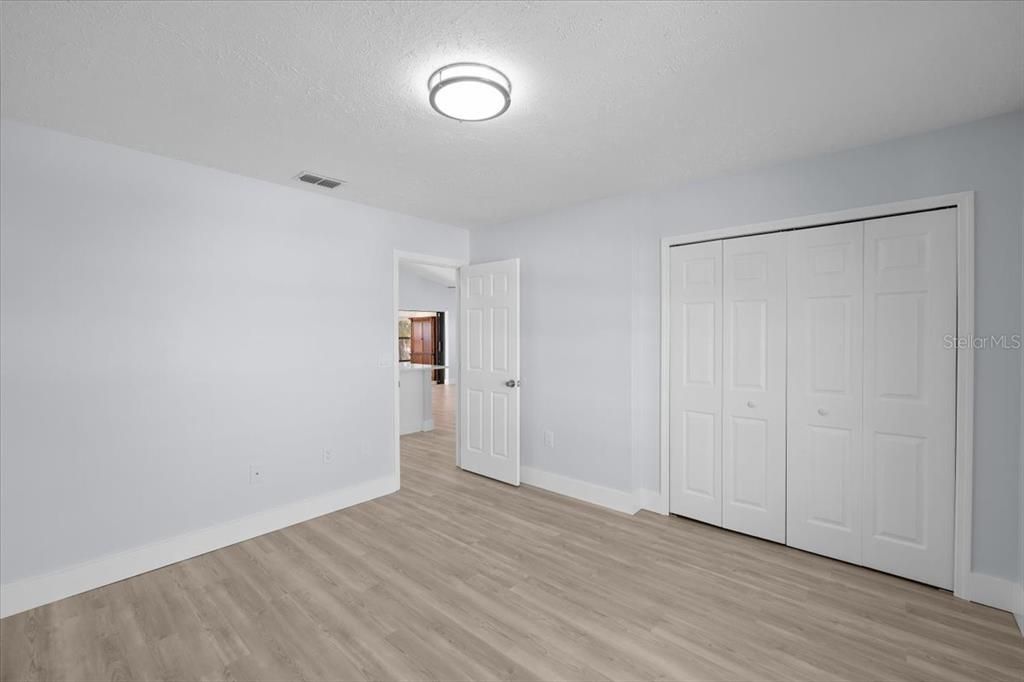 For Sale: $575,000 (3 beds, 2 baths, 1676 Square Feet)