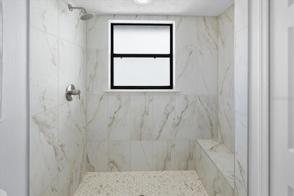 For Sale: $575,000 (3 beds, 2 baths, 1676 Square Feet)