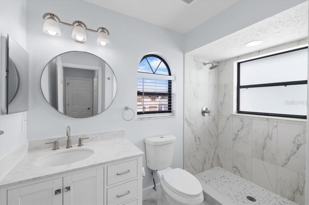 For Sale: $575,000 (3 beds, 2 baths, 1676 Square Feet)
