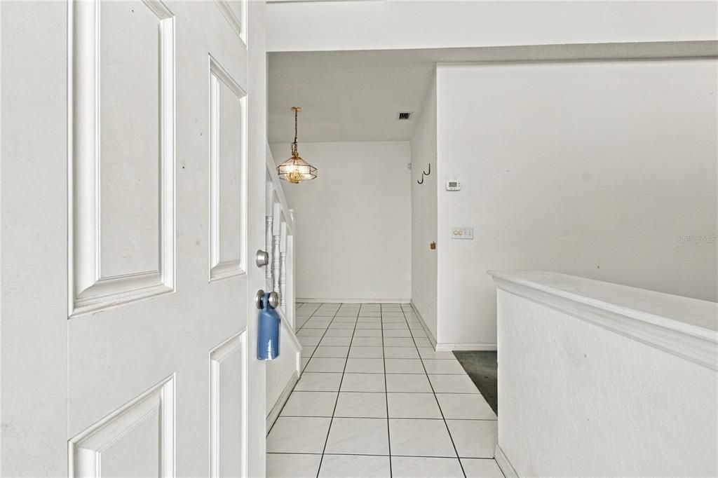 For Sale: $299,000 (4 beds, 3 baths, 1834 Square Feet)