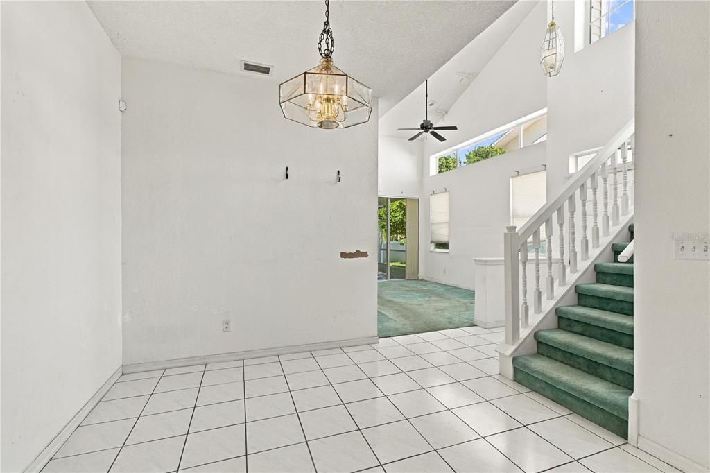For Sale: $299,000 (4 beds, 3 baths, 1834 Square Feet)